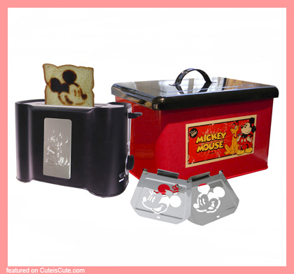Vingate Mickey and Minnie Toaster